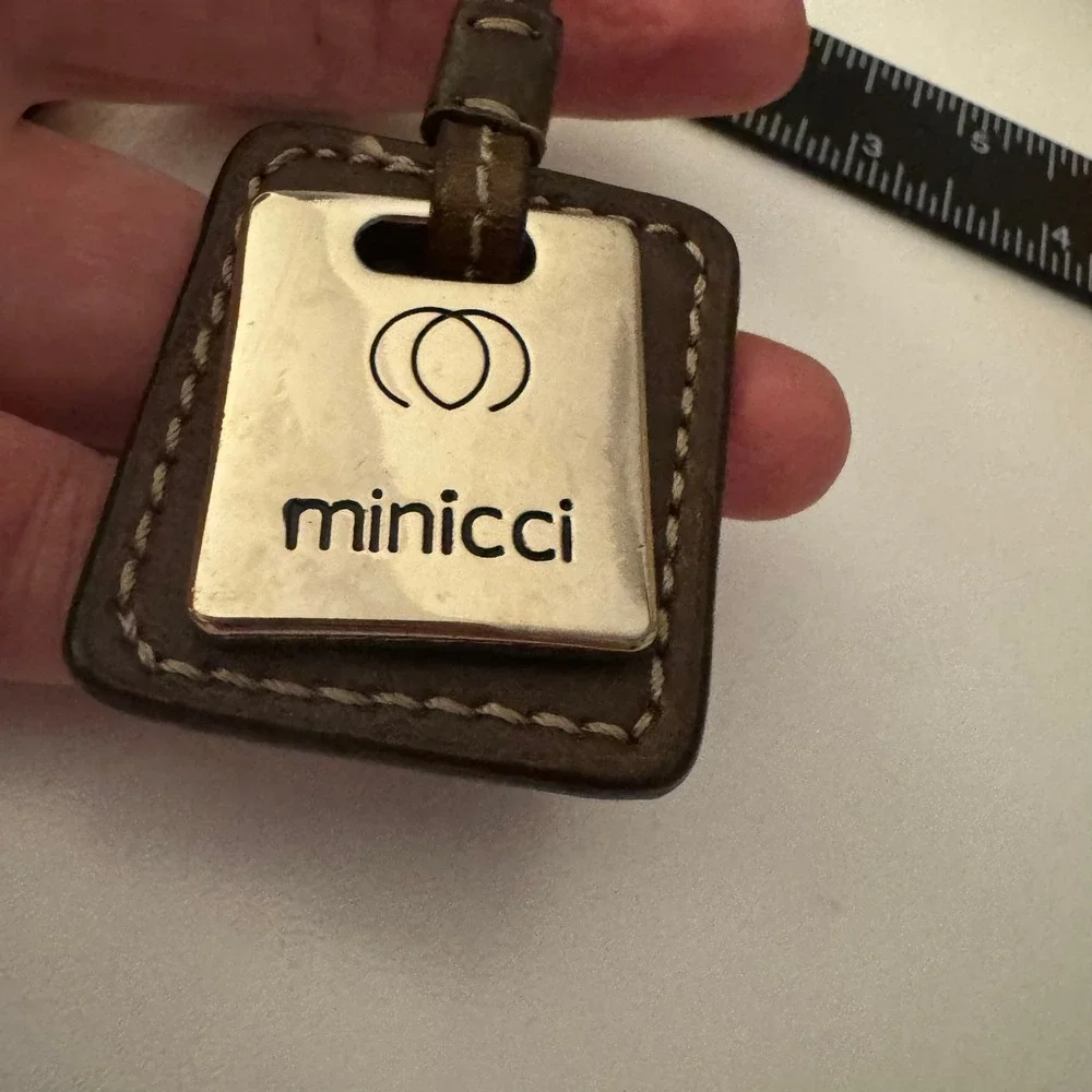 Minicci Keychain Key Ring Brown Leather Silver Tone Logo‎ Keyfob
